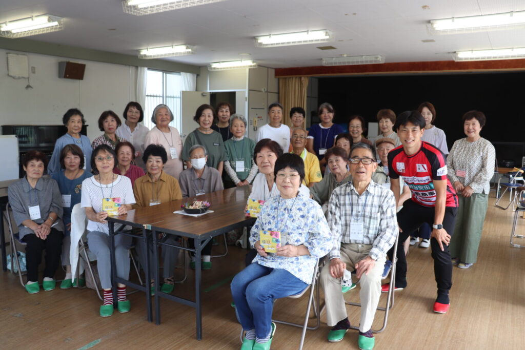 デイセンターおおそにて『懐話ふだ』認知症予防活動を実施